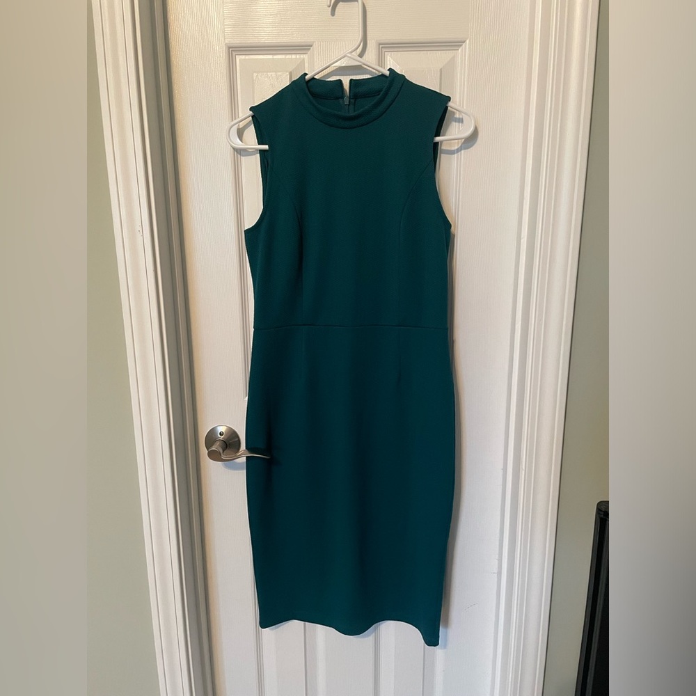 Paris Sunday Mock Neck Sheath Dress